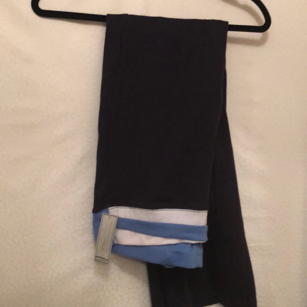 ❤️‍🔥 4 for $20 NWT Blue work out pants.